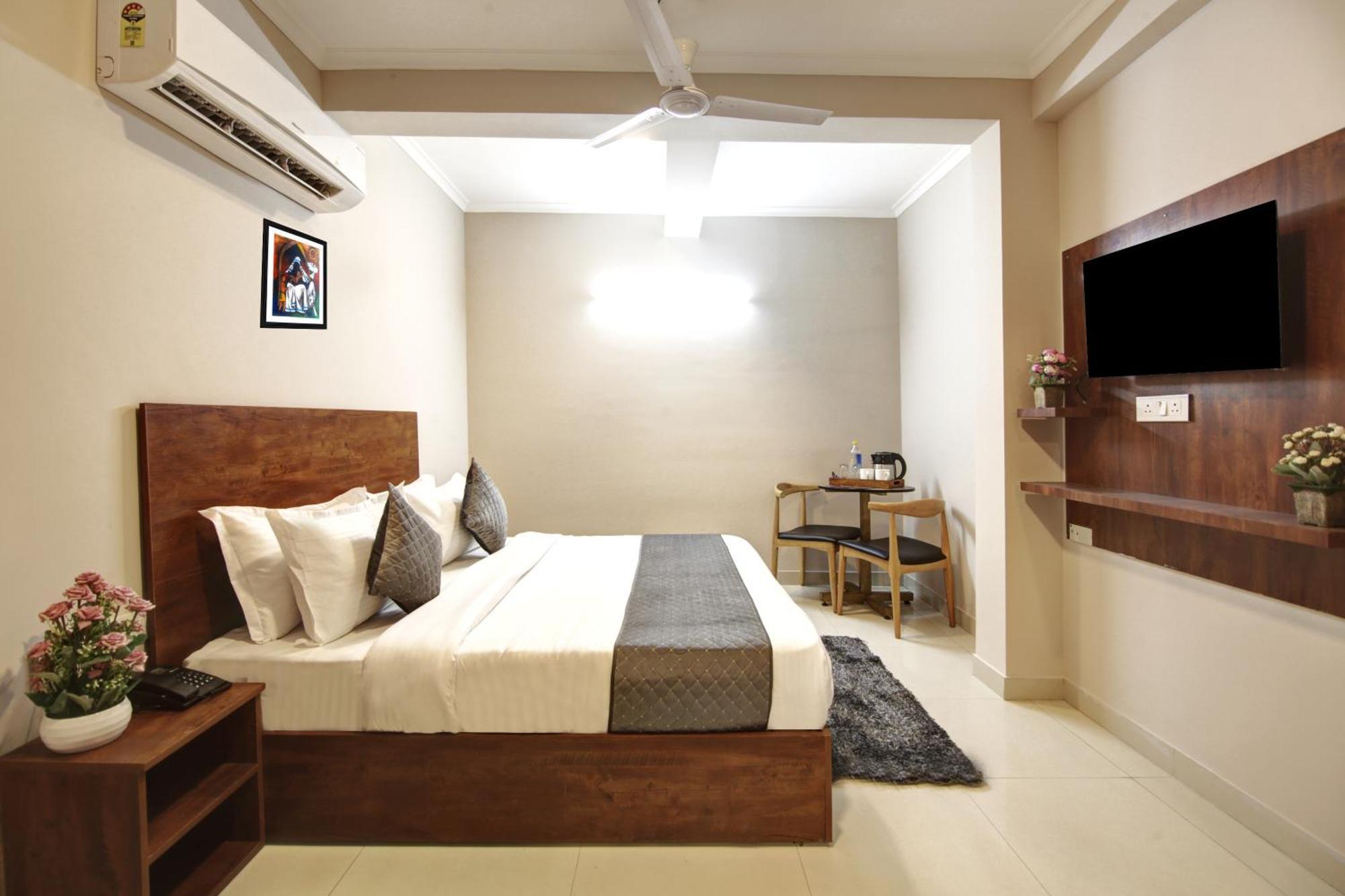 Limewood Stay - Executive Huda City Center غورغاون المظهر الخارجي الصورة