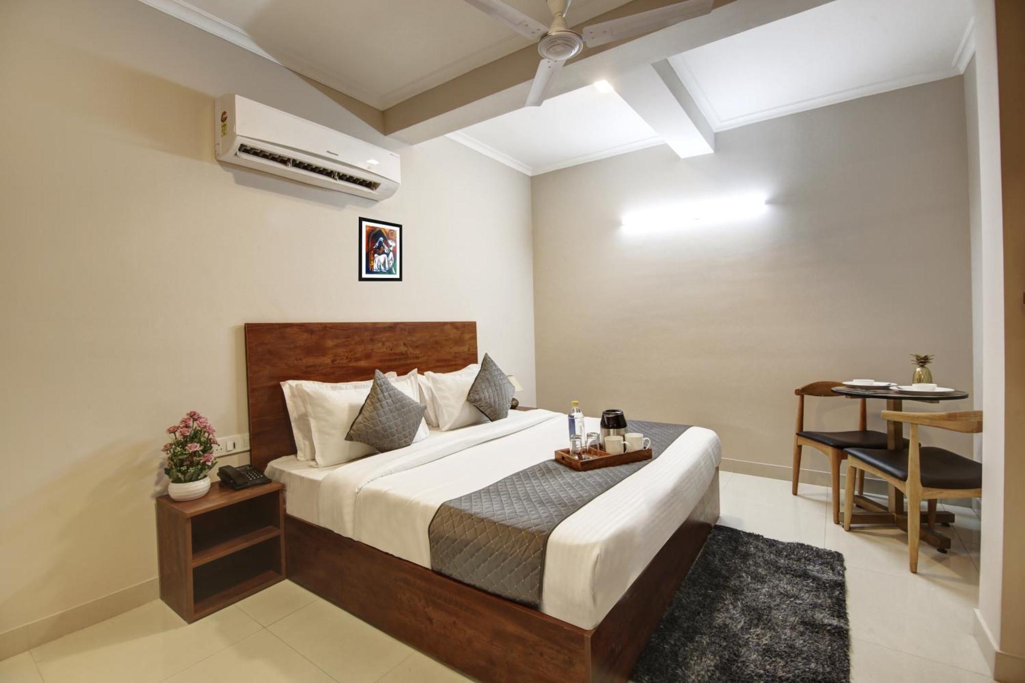 Limewood Stay - Executive Huda City Center غورغاون المظهر الخارجي الصورة