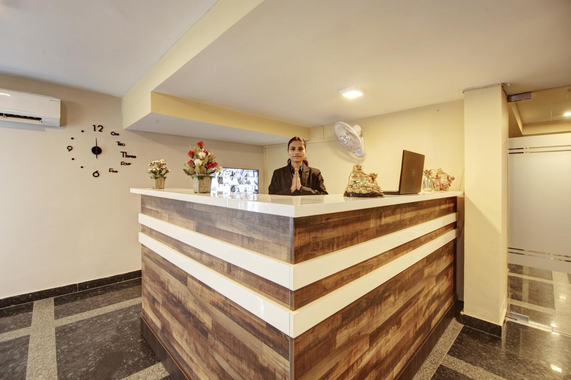 Limewood Stay - Executive Huda City Center غورغاون المظهر الخارجي الصورة