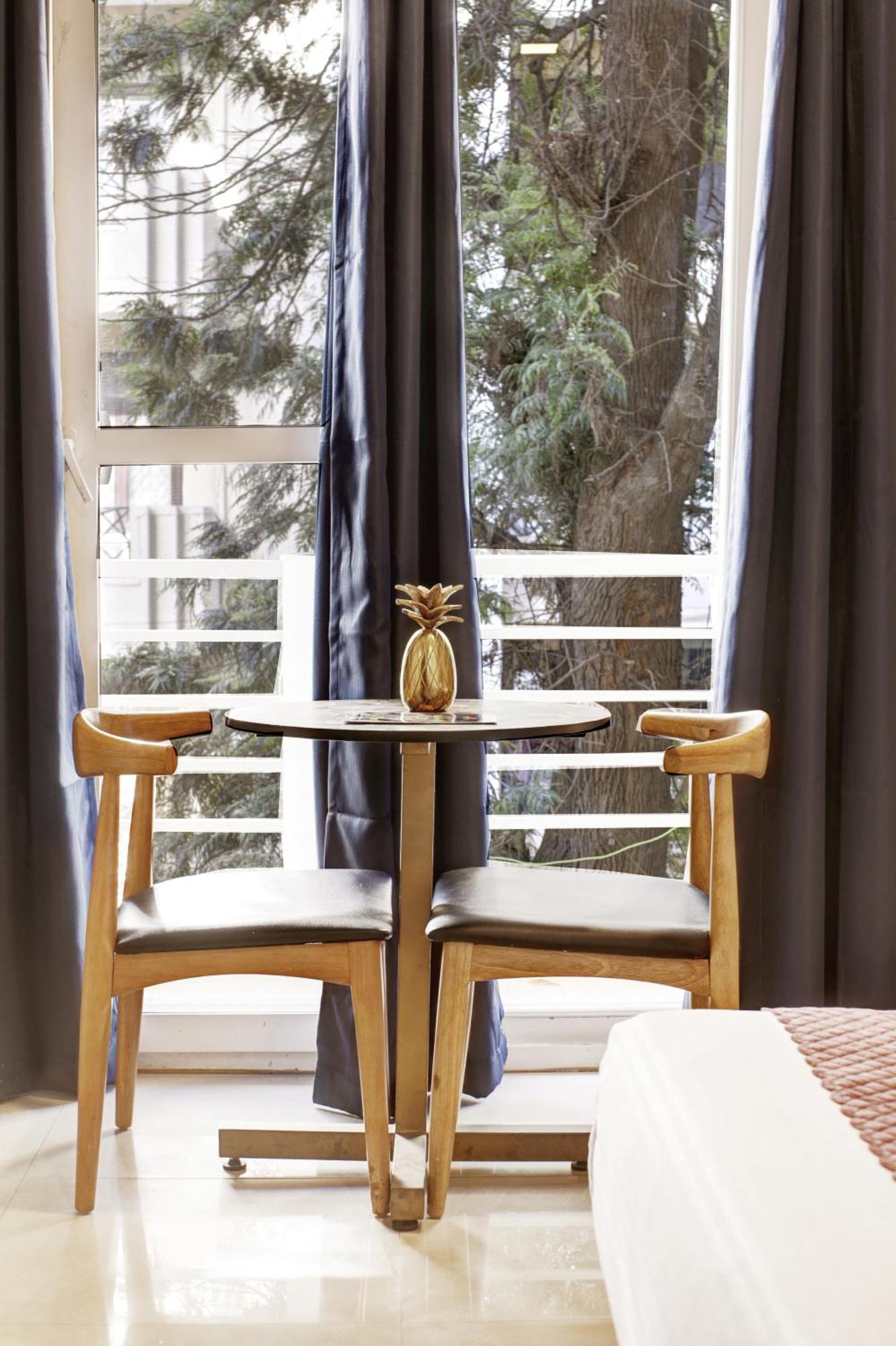 Limewood Stay - Executive Huda City Center غورغاون المظهر الخارجي الصورة